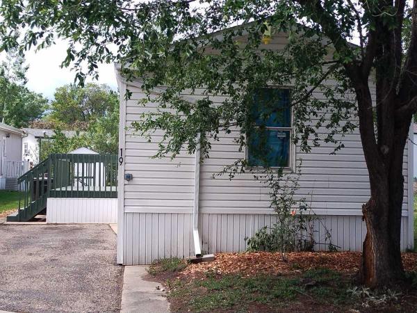 1999 Schultz Manufactured Home