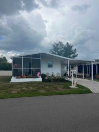 1990 Manufactured Home