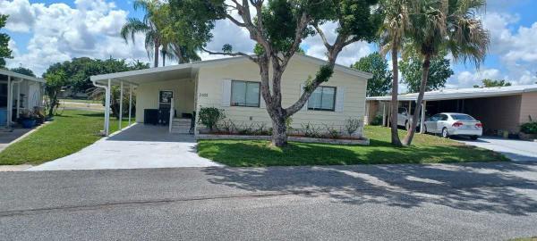 Photo 1 of 2 of home located at 2022 Troon St Orlando, FL 32826