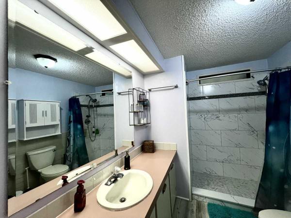 1986 Schu Congressional Manufactured Home