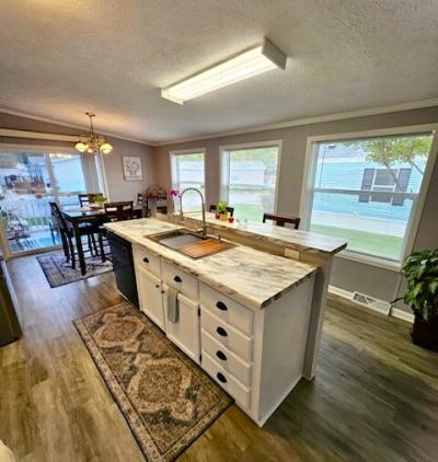 Photo 6 of 25 of home located at 5606 Goldenrod Kalamazoo, MI 49009