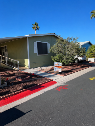 Photo 2 of 13 of home located at 1515 S Mojave Rd Las Vegas, NV 89104