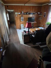 1979 Holl Mobile Home