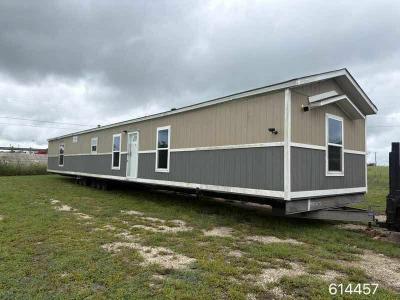Mobile Home at Oak Creek Home Center 3090 Ih 10 West Seguin, TX 78155