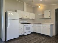 2003 Holly Park Mobile Home