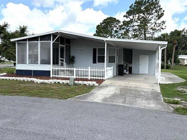 Photo 1 of 2 of home located at 9544 Cypress Lakes Dr Lot 66 Lakeland, FL 33810