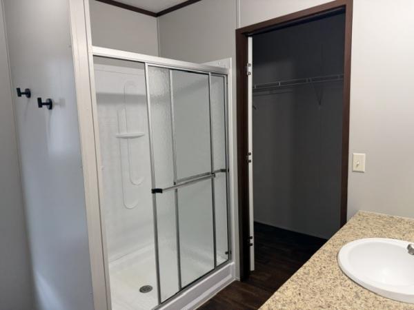 2016 CMH Manufacturing  Home