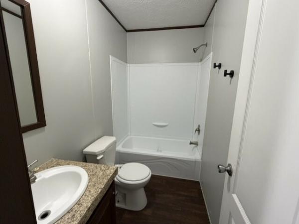 2016 CMH Manufacturing  Home