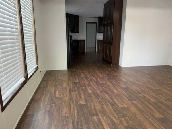 2016 CMH Manufacturing  Home