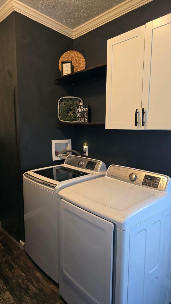 2019 Colony 28 DT138-A    Home