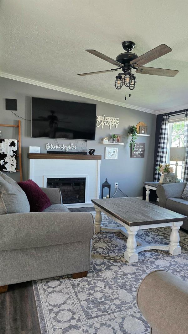 2019 Colony 28 DT138-A    Home