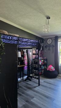 2019 Colony 28 DT138-A    Home