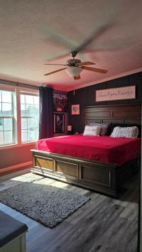 2019 Colony 28 DT138-A    Home