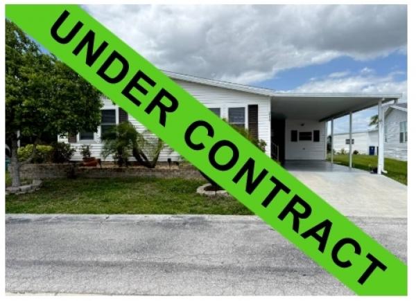 Photo 1 of 2 of home located at 214 Hibiscus Way Parrish, FL 34219