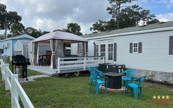 2001 CHIO Mobile Home For Sale