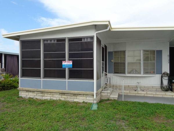 1978 TWIN Mobile Home For Sale