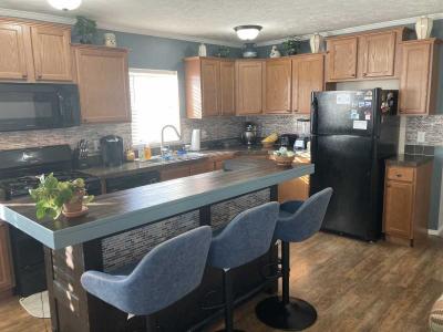 Photo 2 of 14 of home located at 11900 Cr 87 Lot 65 Lakeview, OH 43331
