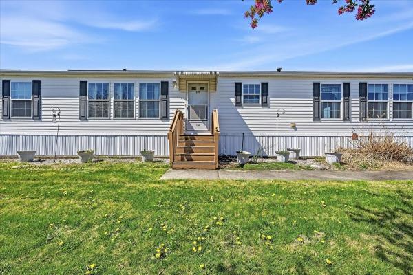 2007 Champion Manufactured Home