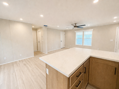 Photo 4 of 47 of home located at 4000 E 134th Street #1006 Chicago, IL 60633