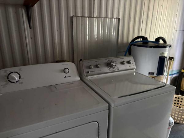 1971 HOUSE Mobile Home