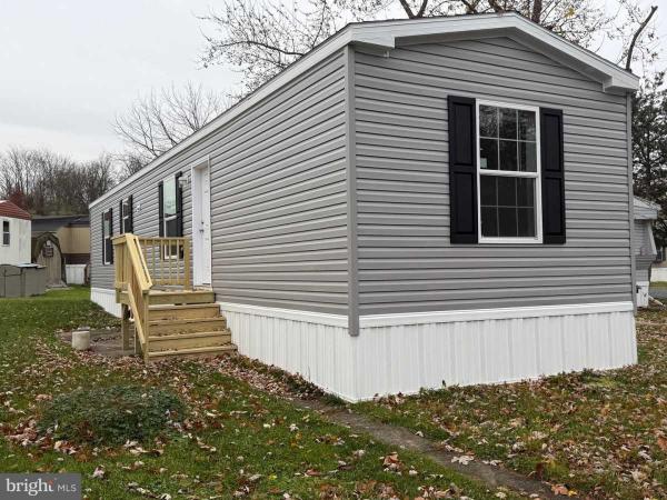 Photo 1 of 2 of home located at 147 Gothier Lane Grantville, PA 17028