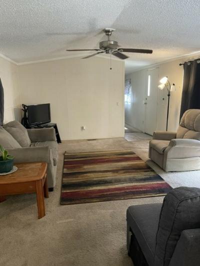 Photo 3 of 12 of home located at 22036 Lafons Ln #463 Romulus, MI 48174