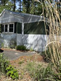 1976 NEW YORKER 70-12 Mobile Home
