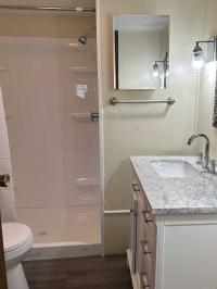 1976 NEW YORKER 70-12 Mobile Home