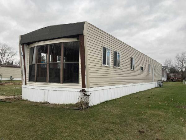 1984  Mobile Home For Sale