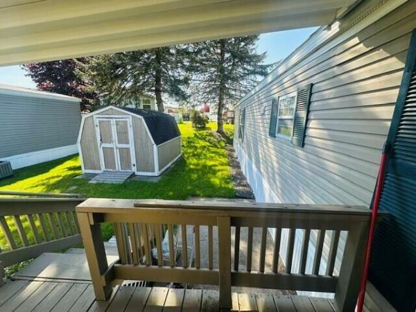 1995 Fairmont Mobile Home