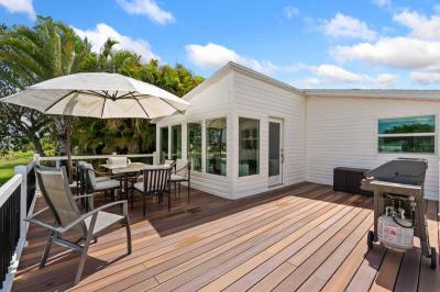 Photo 5 of 21 of home located at 635 Grizzly Bear Road Naples, FL 34113
