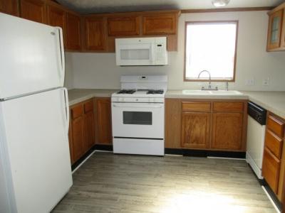 Photo 3 of 11 of home located at 564 Lesperance Dr. Rochester Hills, MI 48307
