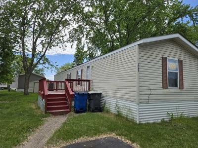Photo 3 of 8 of home located at 1588 Hall St Shoreview, MN 55126