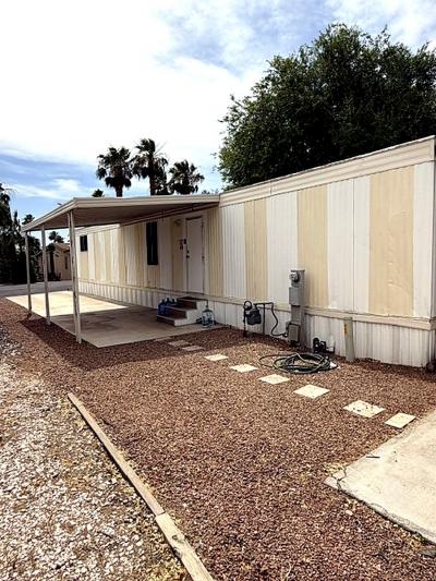 Photo 3 of 22 of home located at 1601 S Sandhill Rd Las Vegas, NV 89104