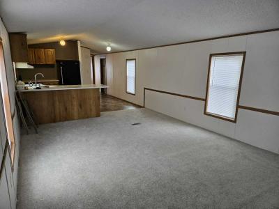 Photo 4 of 8 of home located at 1588 Hall St Shoreview, MN 55126