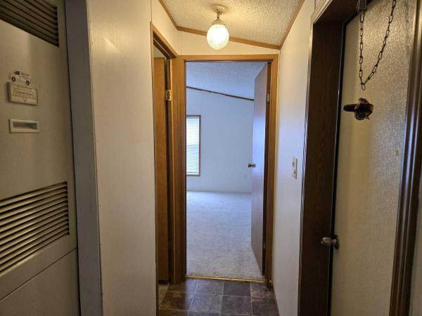 1997 Holly Park MH Mobile Home