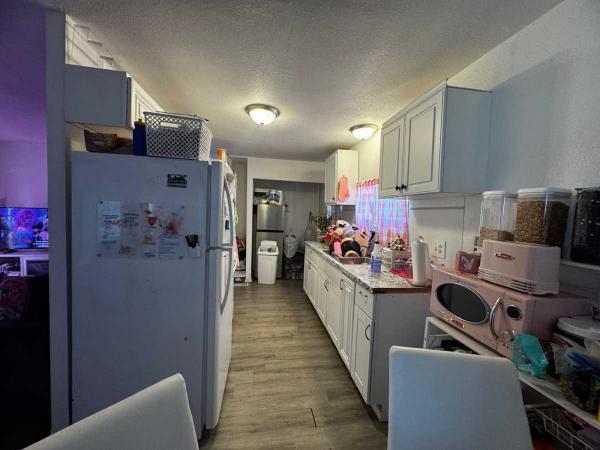 Photo 1 of 2 of home located at 12751 Mariposa Rd Spc 21 Victorville, CA 92395