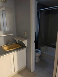 1988 Oakwood Mobile Home