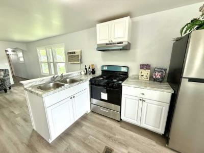 Photo 5 of 17 of home located at 735 Memorial Dr. #67 Chicopee, MA 01020
