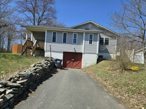 Photo 1 of 2 of home located at 74 Orchard Dr. Gardiner, NY 12525