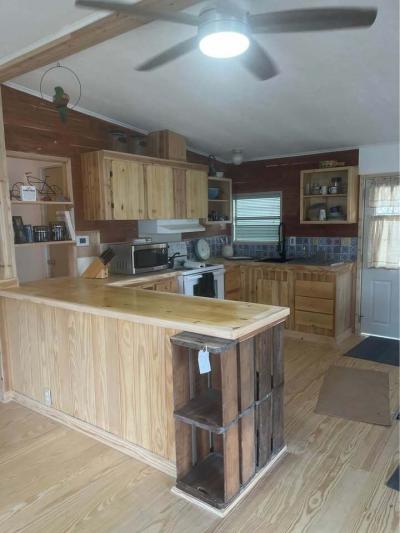Photo 5 of 16 of home located at 6140 SW 55th Ct. Ocala, FL 34474