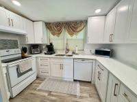 1988 BARR Manufactured Home