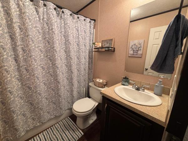 2016 KABCO BUILDERS, INC MD-102-SP Mobile Home