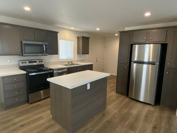2025 Champion SRE2844PC Mobile Home
