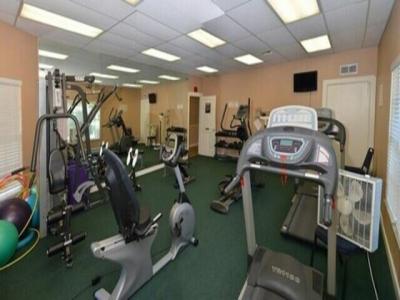 Photo 3 of 6 of home located at 502 Venue Court Vero Beach, FL 32966