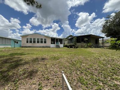 Photo 4 of 20 of home located at 1263 No Indies Circle Venice, FL 34285