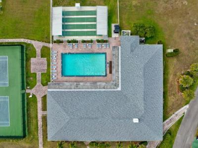 Photo 4 of 11 of home located at 44 Salem Dr Vero Beach, FL 32966