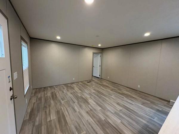 2025 22MAC16663AH25  Home