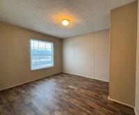 2017 LH168032AF  Home