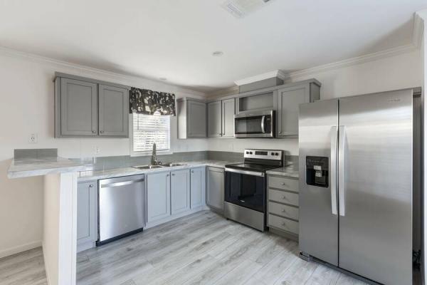2023 RH2562E  Home